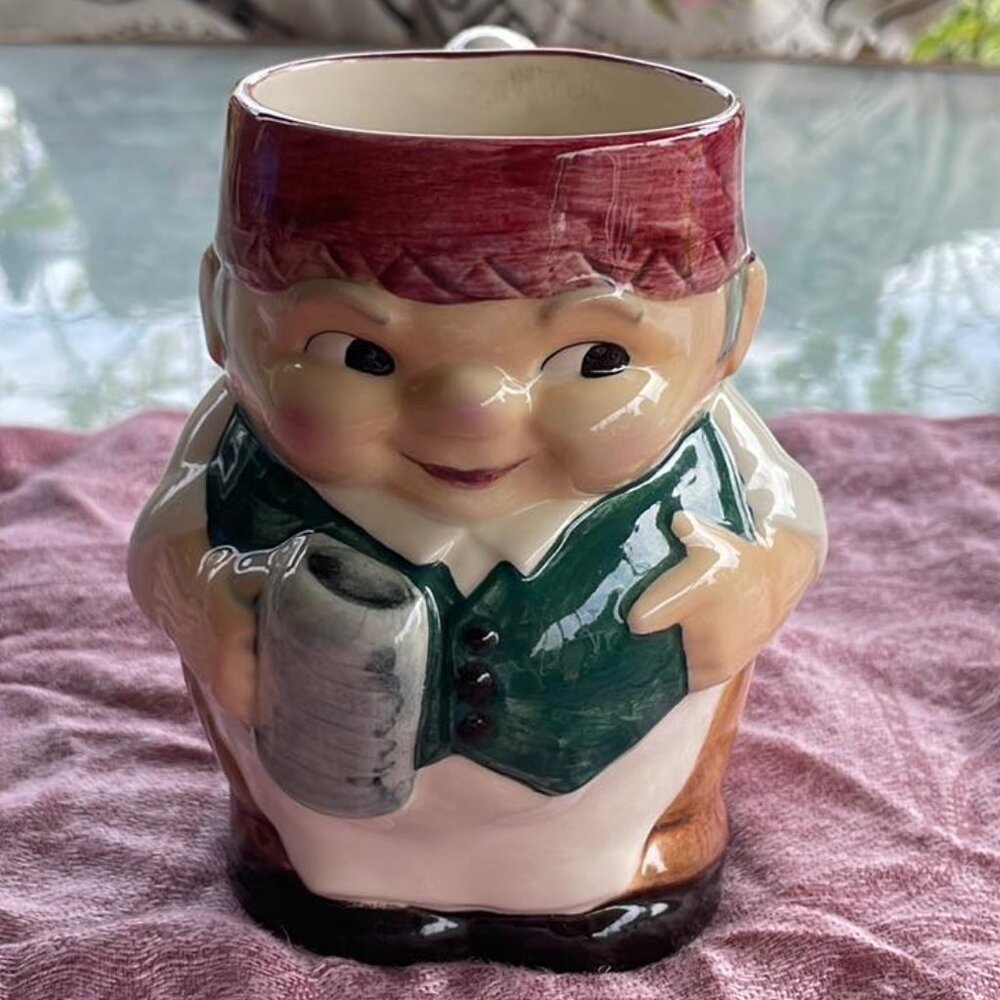 Vintage Goebel Tobby mug